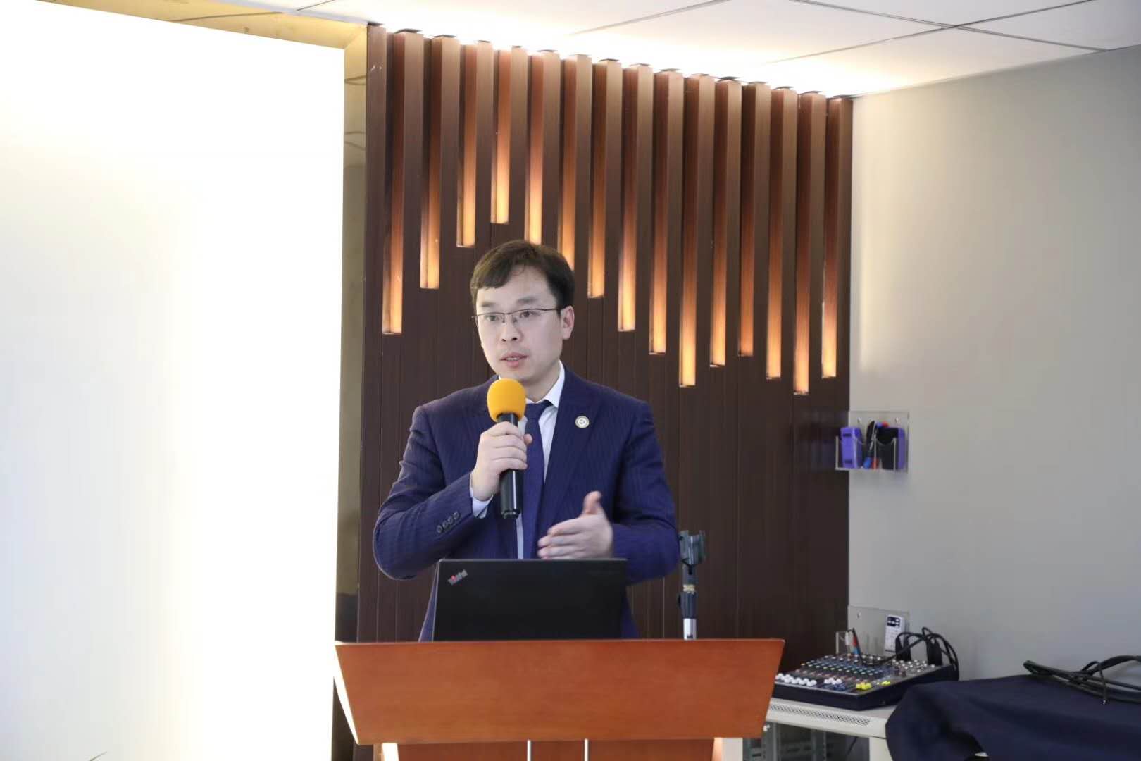 北京著名刑事律师 彭坤辩护多某某挪用公款案 二审改判成功案例